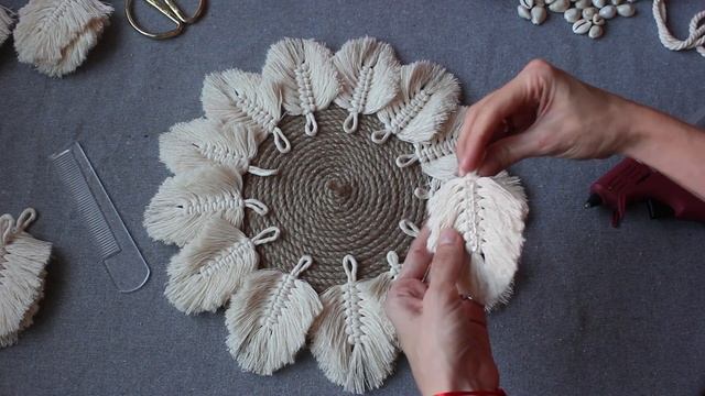 DIY: Tutorial Macrame Wall Hanging / Shell & Feathers смотреть онлайн