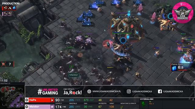 StarCraft 2 najlepsze momenty Rafał Sobótka vs Jarosław Ciszak @ T-Mobile Liga Akademicka S2 #1 смотреть онлайн