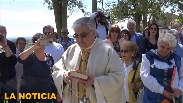 Calahorra La Rioja San Isidro junto a los Santos Emeterio y Celedonio bendice los campos смотреть онлайн