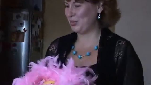 Как сделать букет из игрушек.mp4 смотреть онлайн