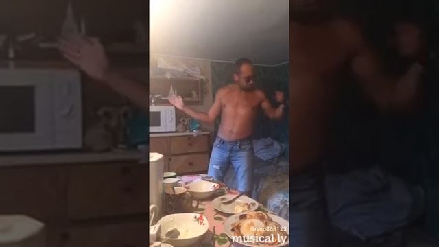 "дачный Фокус смотреть онлайн