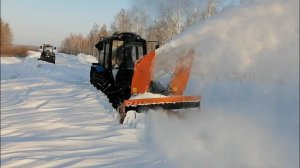 МТЗ-82 и снегоуборочная машина СУ-2.1 в деле.