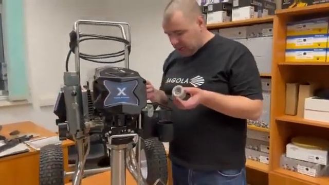 Сарвиро Леонид про Dino Power X 81 L окрасочный аппарат безвоздушного распыления краски и шпаклевки смотреть онлайн