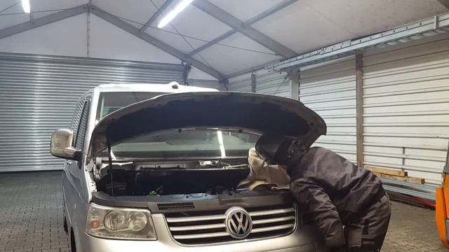 Volkswagen Multivan T5 Ремонт механизма дворников смотреть онлайн