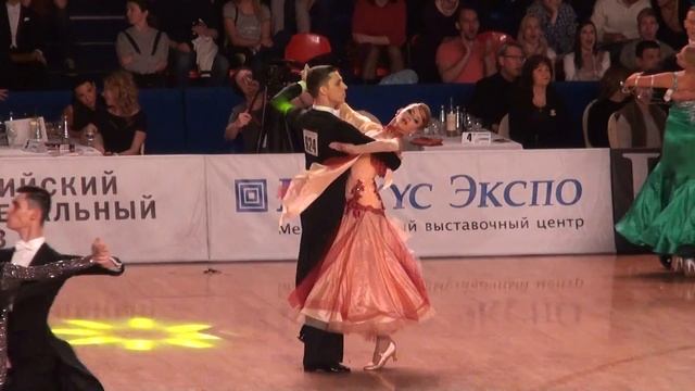 Богослов Владислав - Корниенко Мария Чемпионат РТС Взрослые Стандарт 1/4 Танго смотреть онлайн