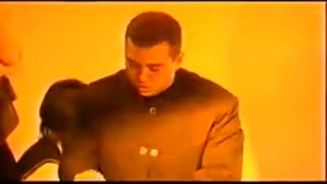 Lalo y los descalso смотреть онлайн