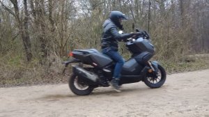 Honda ADV 350 le test