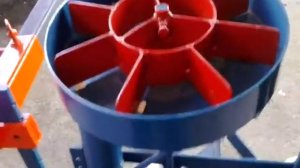 Самодельная сеялка для мотоблока или минитрактора