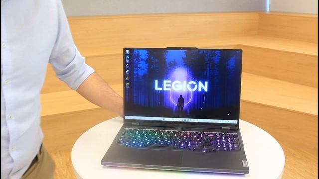Lenovo Legion Pro 7: no hay un ordenador gaming igual. Te explicamos por qué. смотреть онлайн