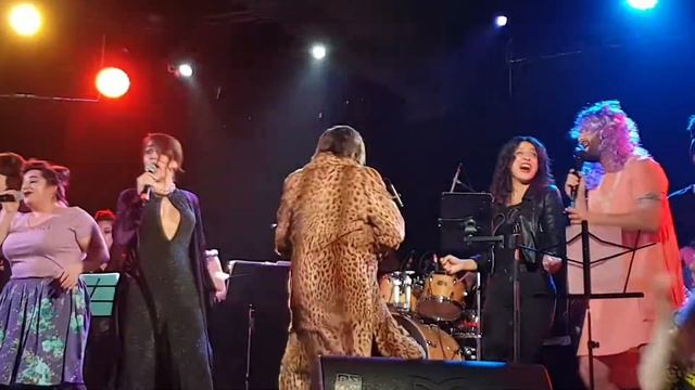 В.Сиропова, П.Стукалов, А.Вавилова, Р.Бахтияров и ВСЕ - You can't stop the beat (Мюзикл Hairspray) смотреть онлайн