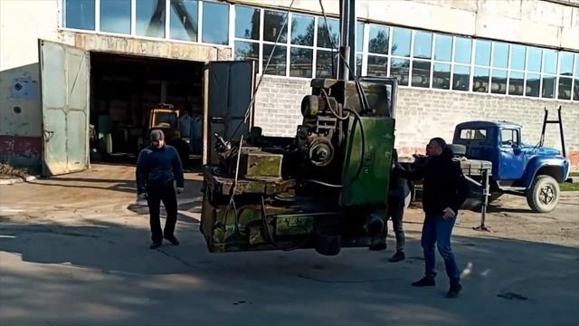 Зубонарезной станок ЕЗ-40 , погрузка смотреть онлайн