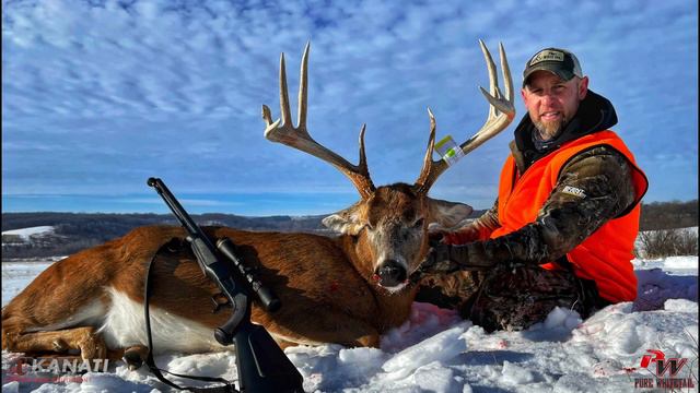 Didn't go 20! Perfect Iowa whitetail doe hunt! смотреть онлайн