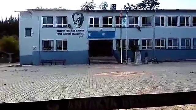 Украинцы в турецкой школе// Какие они учебные будни? Турция Хатай смотреть онлайн