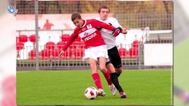 "12 вопросов" с Кириллом Маляровым смотреть онлайн