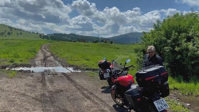 Bajaj Boxer и Bajaj Dominar 400. Через тернии к асфальту.