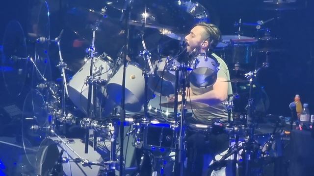 Nicholas Collins London O2 Arena last show 2022 смотреть онлайн