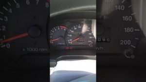 Что делать горит значок АКБ плюс ручной тормоз.. Hyundai  Accent вот что надо надо делать