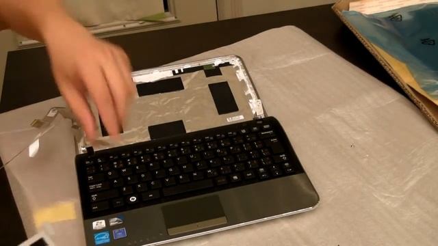 Laptop screen replacement NF310 NF210 смотреть онлайн