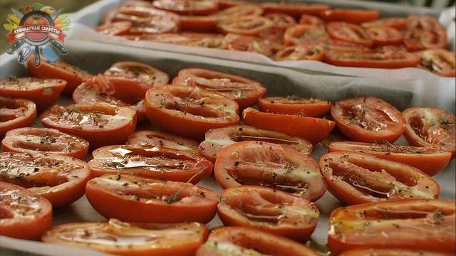 Шикарные вяленые помидоры: быстрый способ в духовке! смотреть онлайн