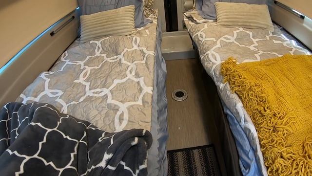 V3E10 Jayco Swift 1 Year Review смотреть онлайн