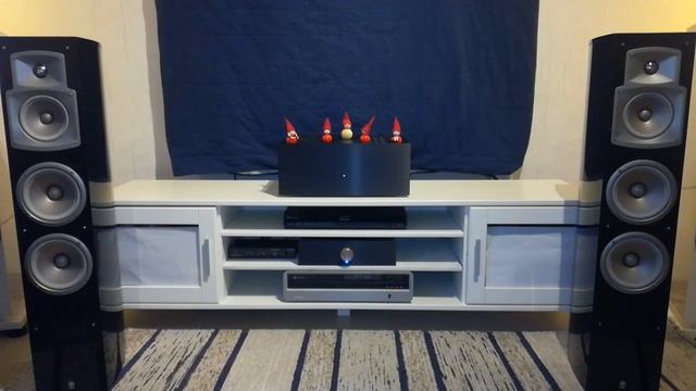 Modified Yamaha NS-555 vocals смотреть онлайн
