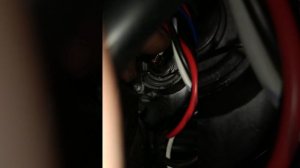 Как правильно вставить лампу габаритов пассат б5