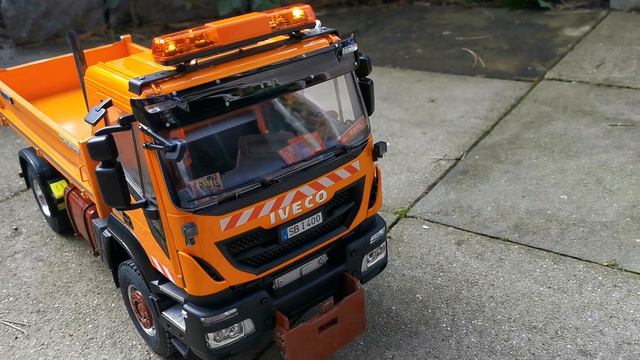 1/14 IVECO Kipper RC Modell смотреть онлайн