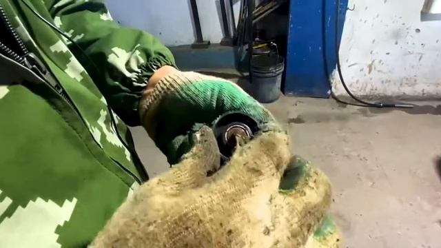 Ремонт моторчика ручника AUDI не работает ручник ремонт VW Пассат Б6 Б7 CC Ауди А6 смотреть онлайн