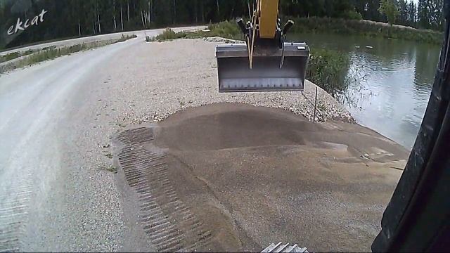 Отсыпка щебнем откосов водоёма смотреть онлайн