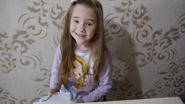 Алиса делает поделку для мамы на 8 марта: ПОДСНЕЖНИКИ В ЛАДОНЯХ! смотреть онлайн