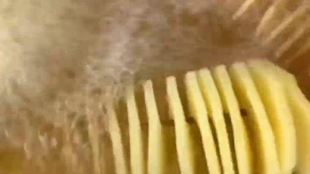 Как делают чипсы домашних условиях вкусный хрустящие смотреть онлайн