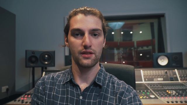 The Audient Mic Pre Experiment - Can you hear the difference? смотреть онлайн