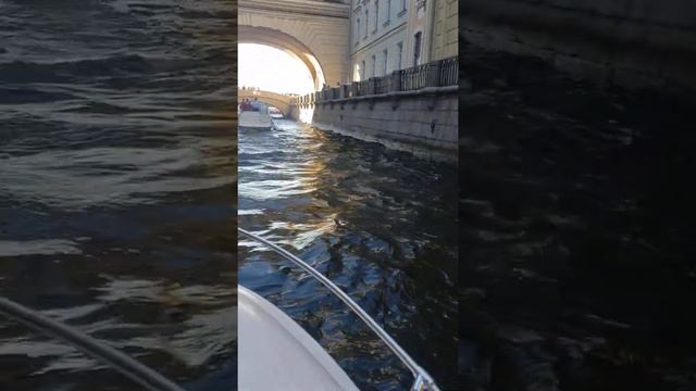 из канала в Неву смотреть онлайн