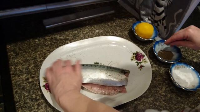 Как приготовить скумбрию без заморочек смотреть онлайн