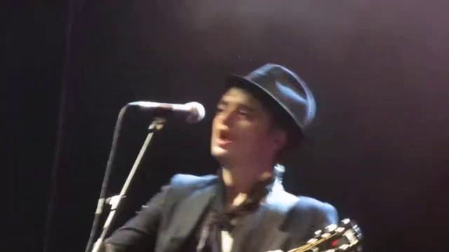 Peter Doherty ft. Alan Wass - Albion @ Birgmingham, 14 May 2011 смотреть онлайн