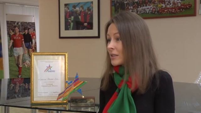 "Мужская женская игра" смотреть онлайн