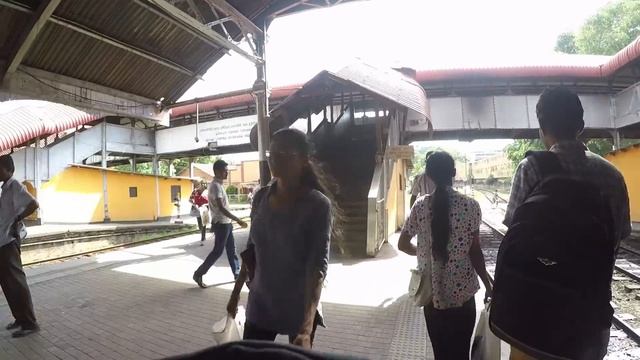 My Hostel in Kandy : Colombo City to Airport Bus : Colombo Airport смотреть онлайн