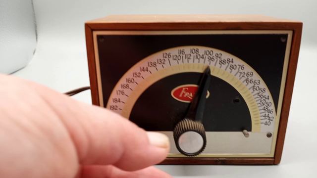 Vintage Franz Electric Metronome Model LM-5 смотреть онлайн