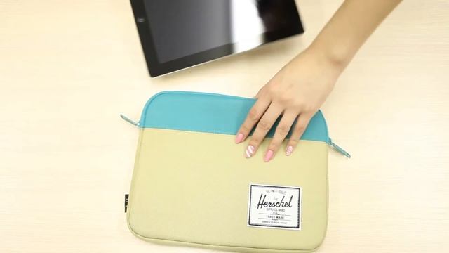 Чехол водоотталкивающий Herschel Anchor iPad смотреть онлайн