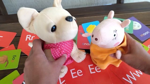 Английский для детей ? Учим стишки с игрушками на правила произношения ee, ea. смотреть онлайн