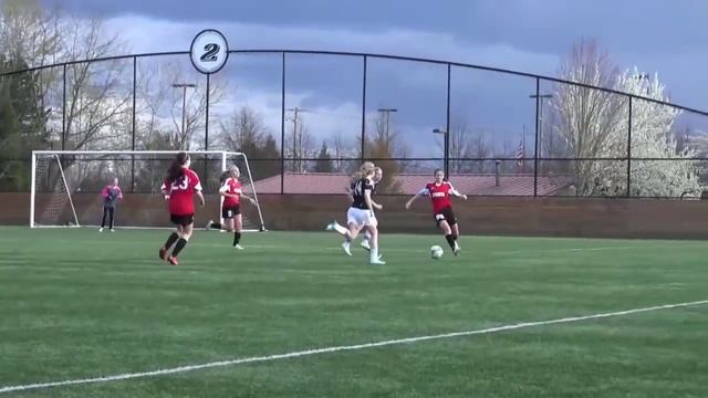 OUCH! Soccer Ball to Face during the FPSC Fury Game 1 State Cup Tournament смотреть онлайн