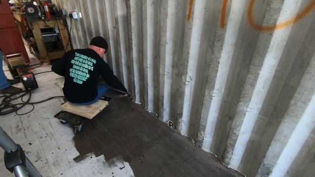 Building a shipping container garage, start-finish, time lapse, no sound, see desc below for more смотреть онлайн