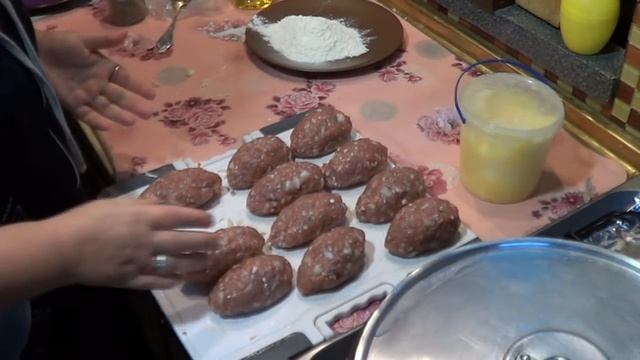 Котлеты Фаршированные "Загадка". Необычные Блюда Из Фарша смотреть онлайн