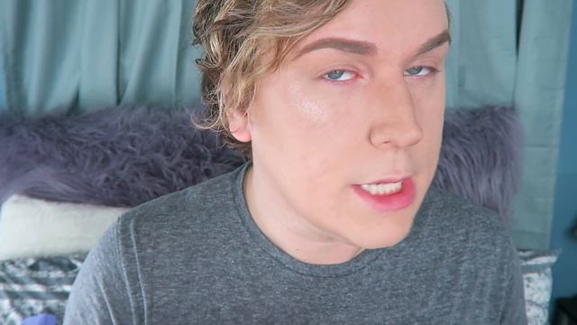 Lavender Snow Jeffree Star Highlighter Review | Jonathan Eiter смотреть онлайн