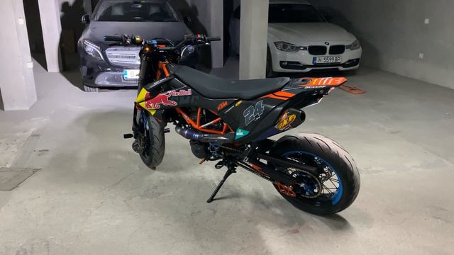 KTM 690 SMCR Cold Start FMF 4.1 Exhaust + Tekmo Titanium Header. Straightpipe!