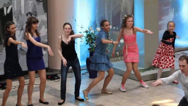 Выпускной в ДШИ им.Балакирева, май 2012 смотреть онлайн