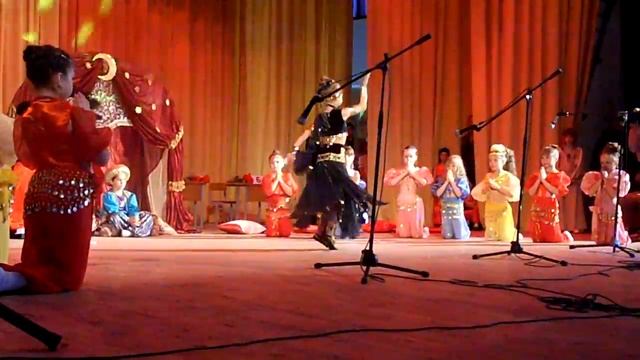 Восточная сюита 1 - Е класс смотреть онлайн