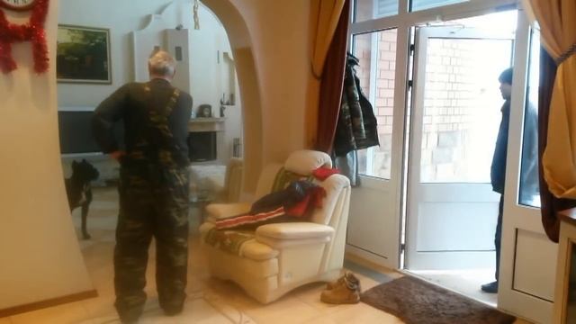 Гости, игры и контроль (Кане -корсо Джексон) смотреть онлайн