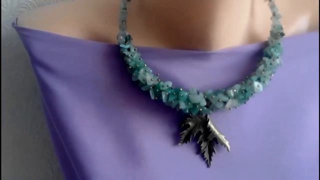 Украшения из крошки агата и малахита. смотреть онлайн