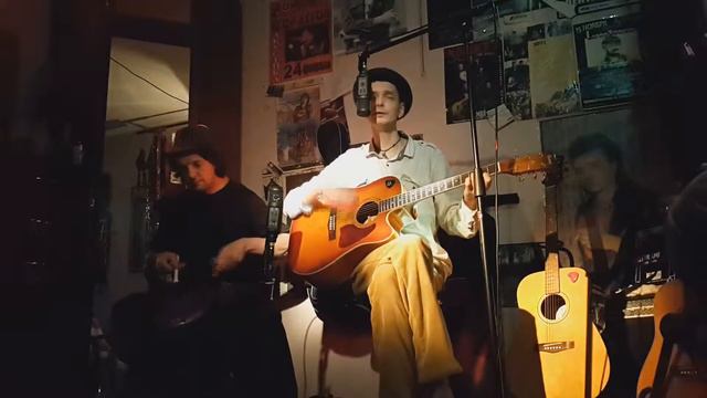 Юрий Ганс - Столичное утро смотреть онлайн